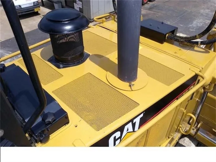 CAT D7R-3